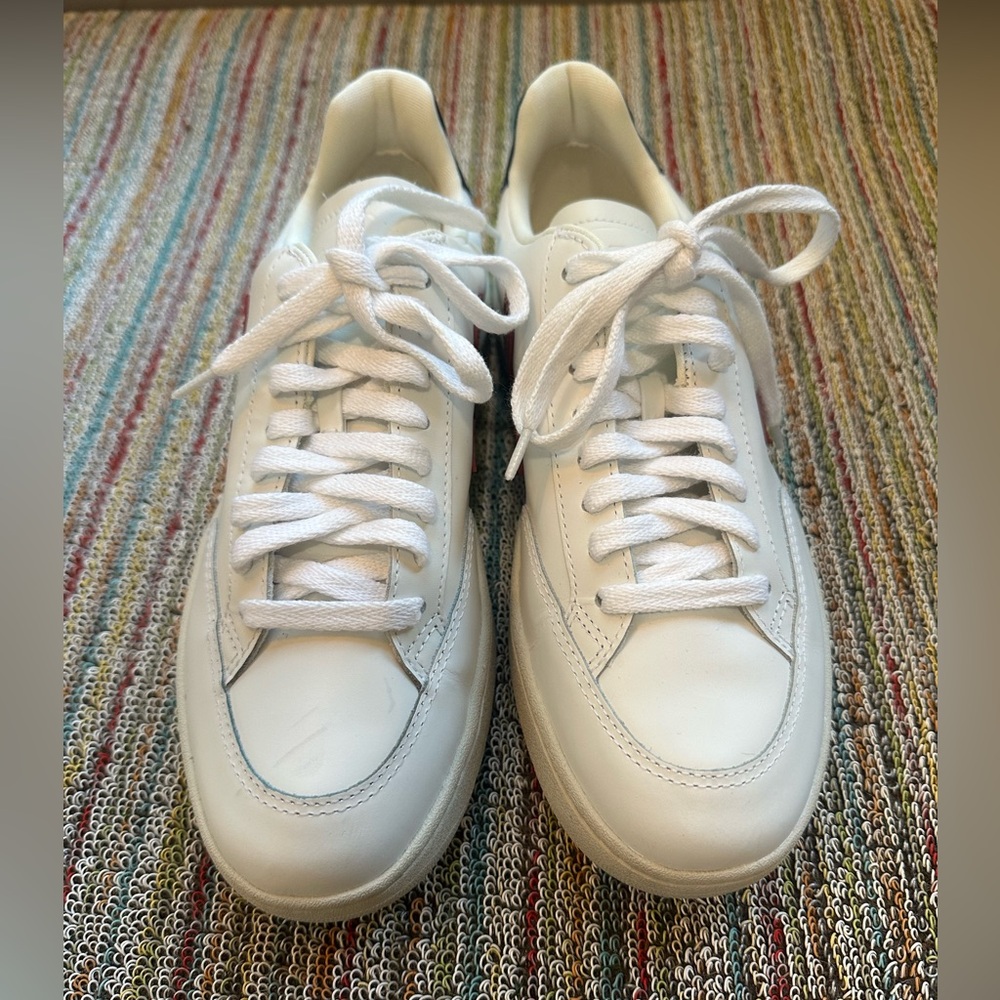 Veja NEARLY NEW V-12 white marsala náutico leather low top sneaker -8.5 (40 EU) - Picture 6 of 16